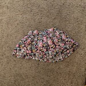 Genuine Oshkosh floral skirt sz 18 mos